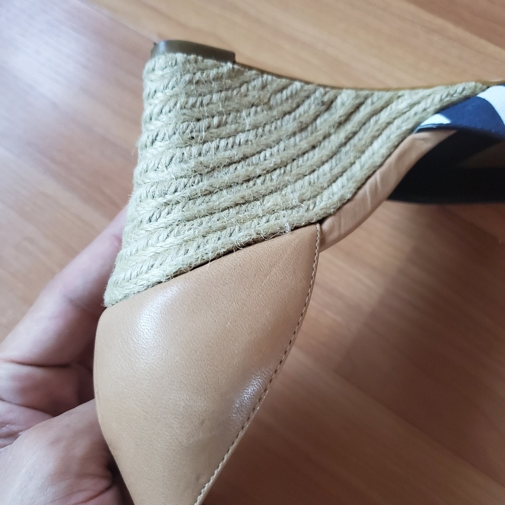 Ann Taylor Wedges - Picture 6 of 8